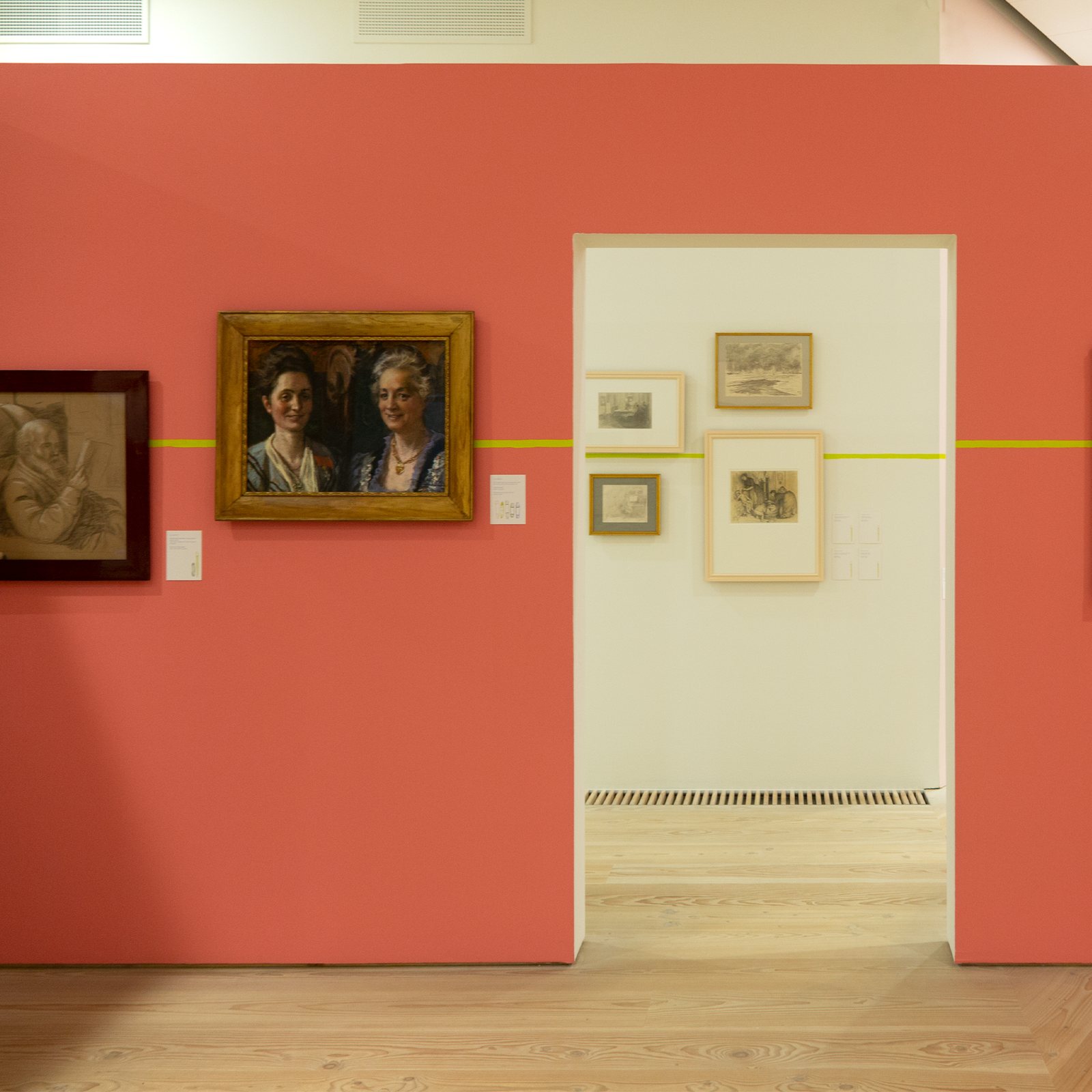 Tegn Amok, the red room seen through a doorway